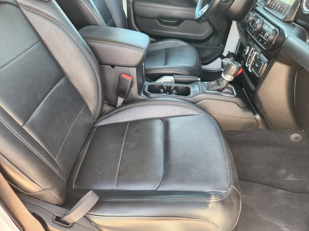 2021 Jeep Wrangler Unlimited Sahara Altitude