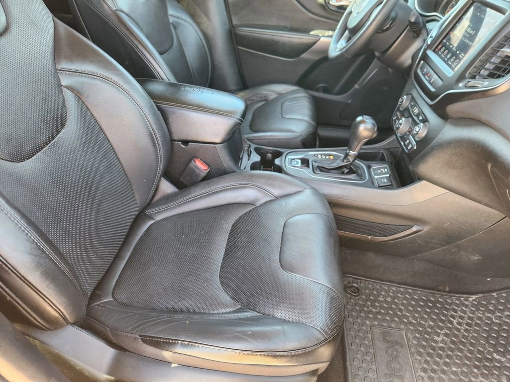 2021 Jeep Cherokee Latitude Lux
