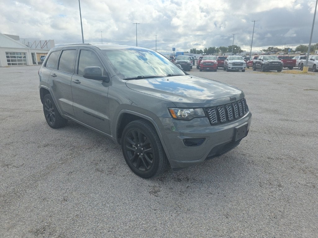 2021 Jeep Grand Cherokee Laredo X