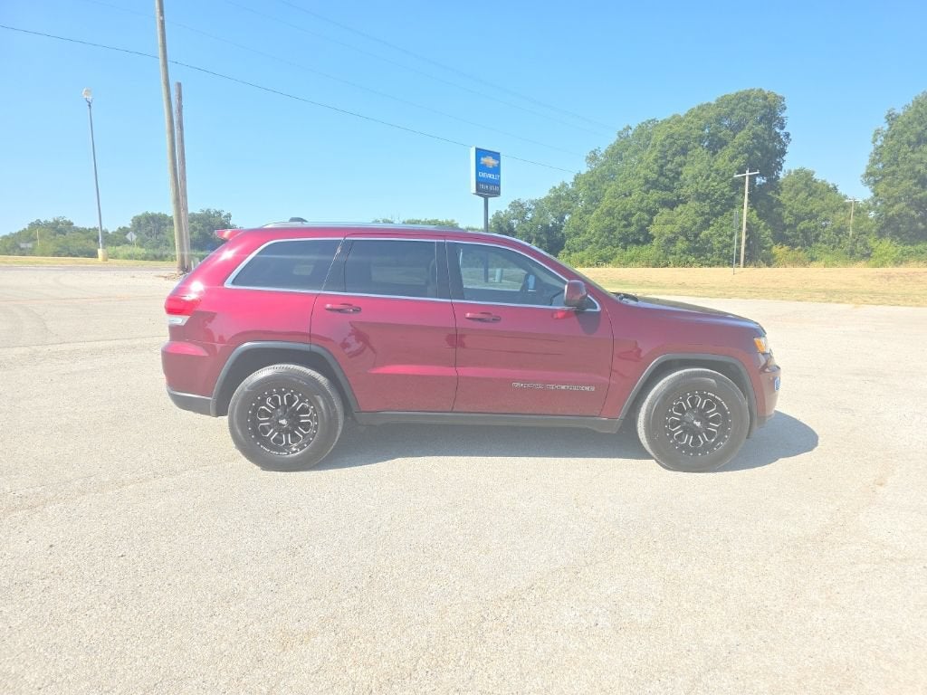 2017 Jeep Grand Cherokee Laredo