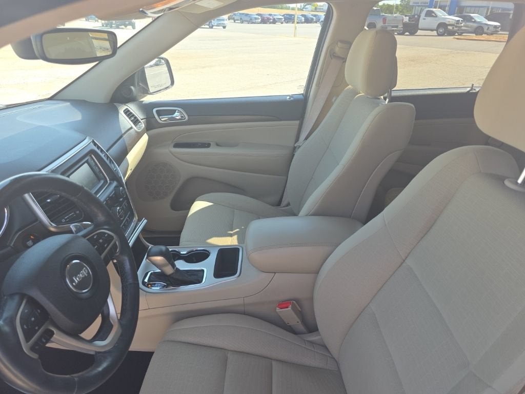 2017 Jeep Grand Cherokee Laredo