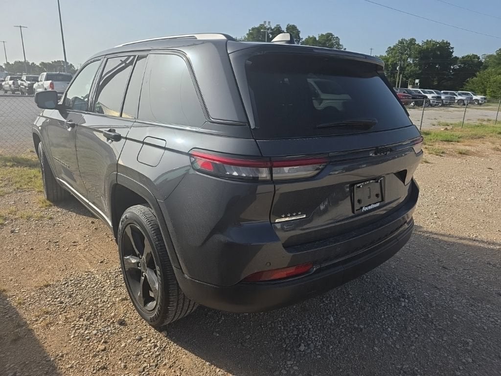 2023 Jeep Grand Cherokee Altitude