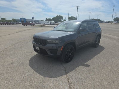 2023 Jeep Grand Cherokee Altitude