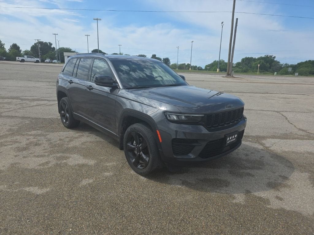 2023 Jeep Grand Cherokee Altitude