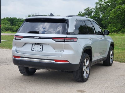 2022 Jeep Grand Cherokee Limited