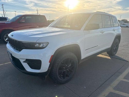 2024 Jeep Grand Cherokee Altitude