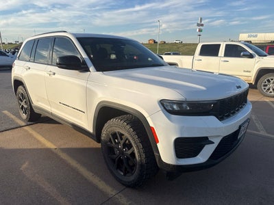 2024 Jeep Grand Cherokee Altitude