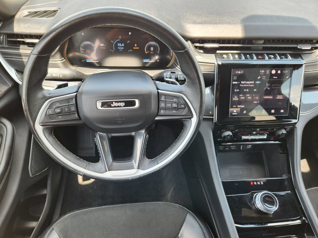 2022 Jeep Grand Cherokee L Altitude