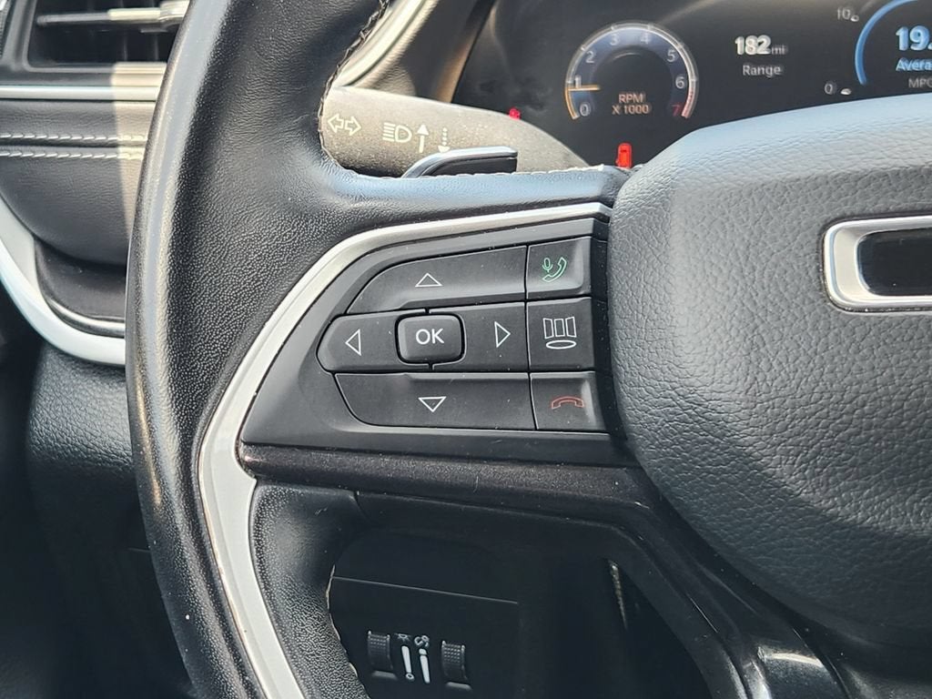 2022 Jeep Grand Cherokee L Altitude