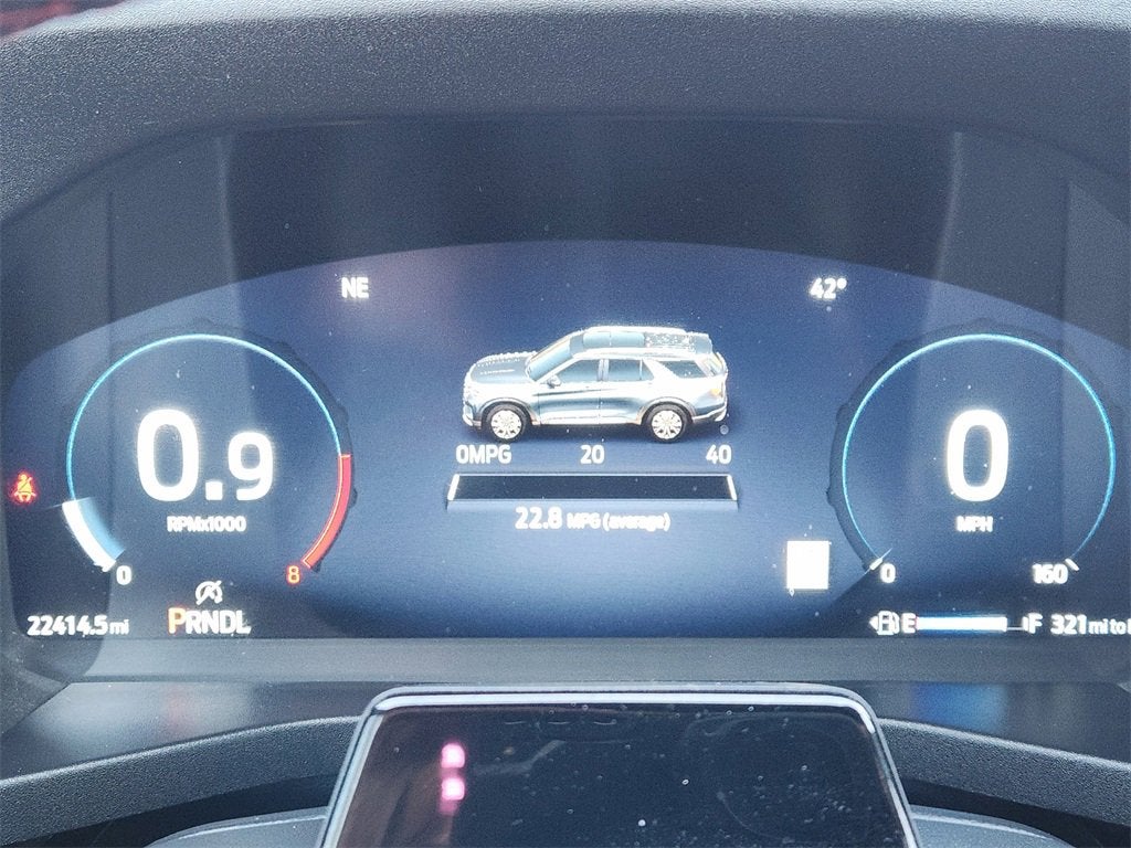 2025 Ford Explorer ST-Line