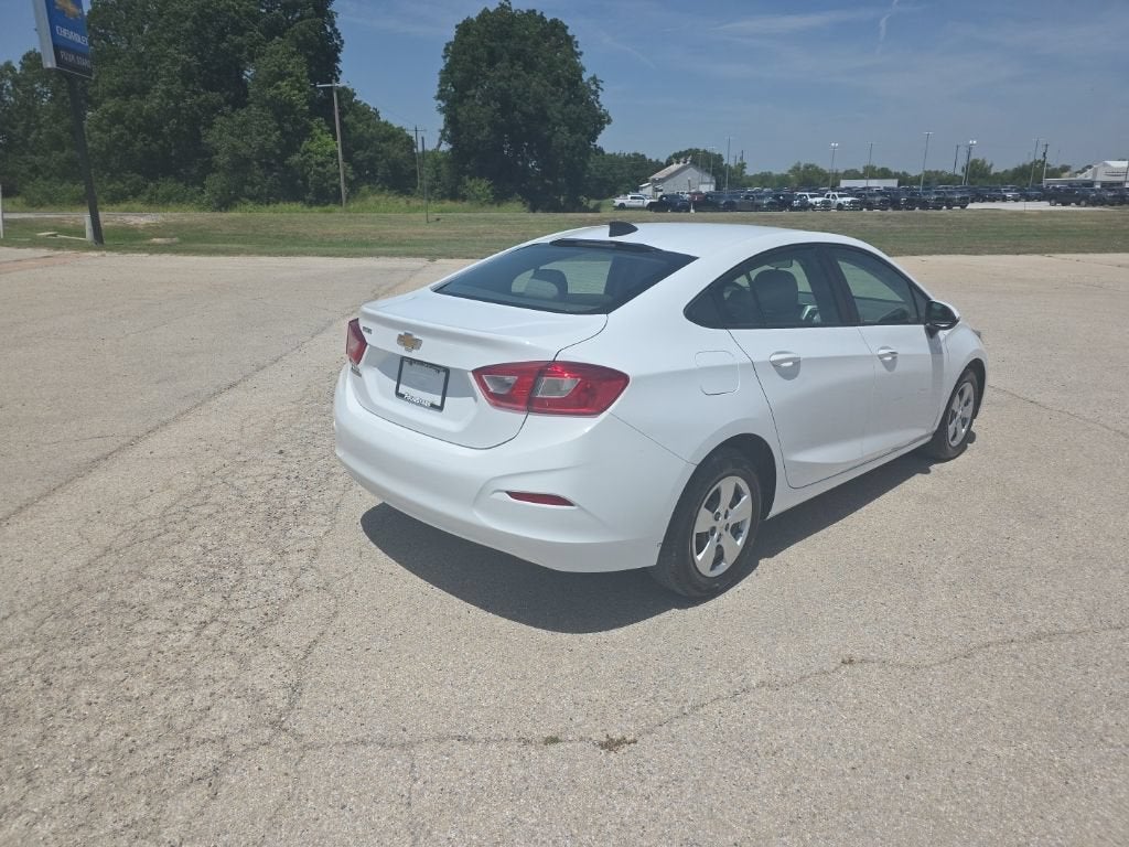 2018 Chevrolet Cruze LS