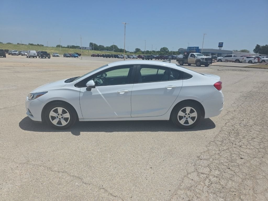 2018 Chevrolet Cruze LS