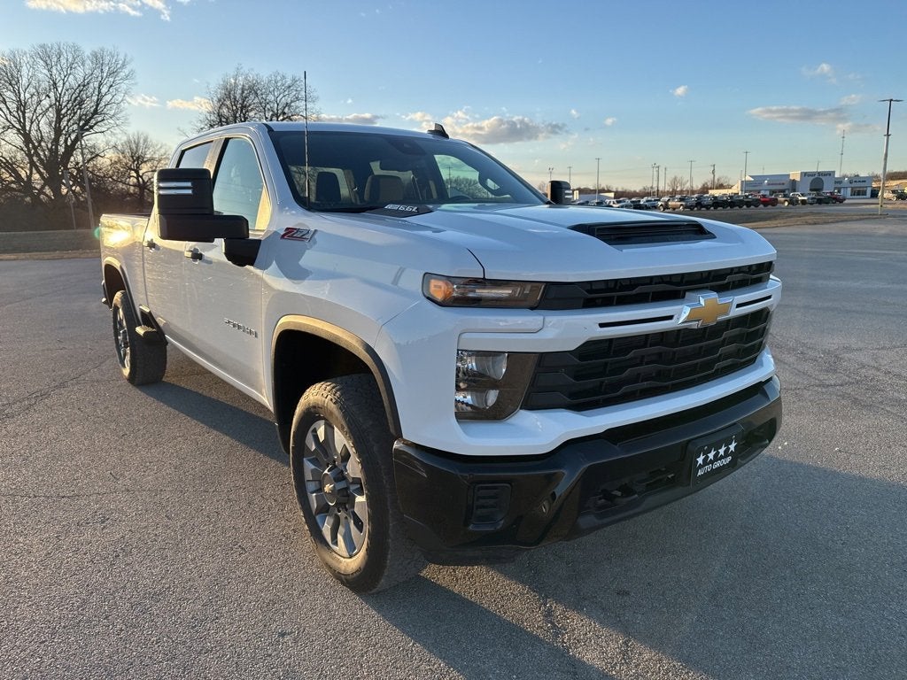 2024 Chevrolet Silverado 2500 HD Custom