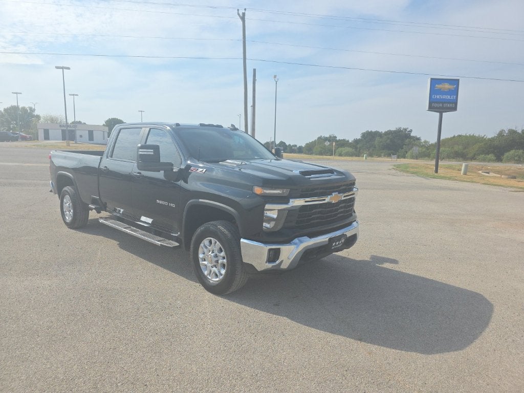 2024 Chevrolet Silverado 3500 HD LT