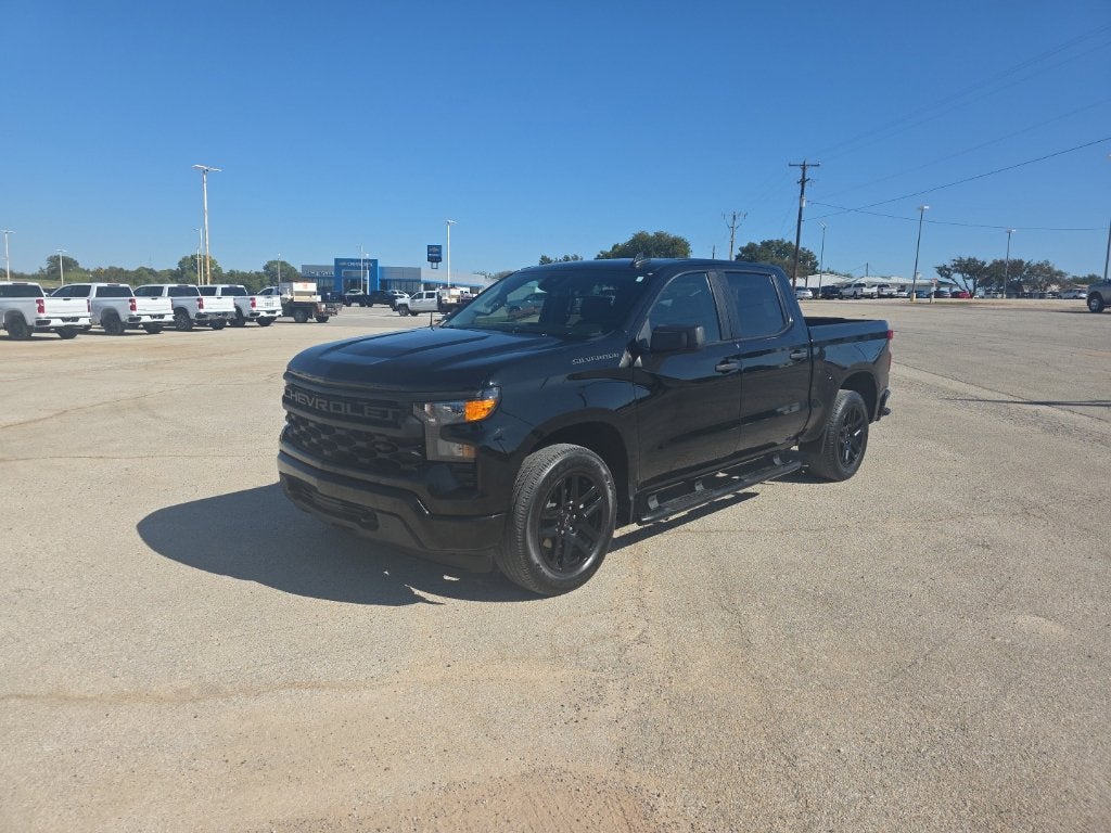 2023 Chevrolet Silverado 1500 Custom