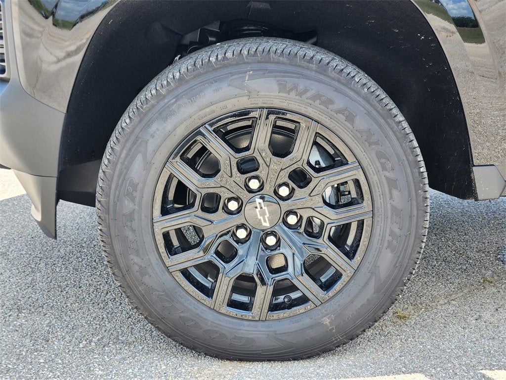 2025 Chevrolet Colorado WT/LT