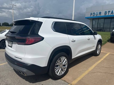 2025 GMC Acadia Elevation