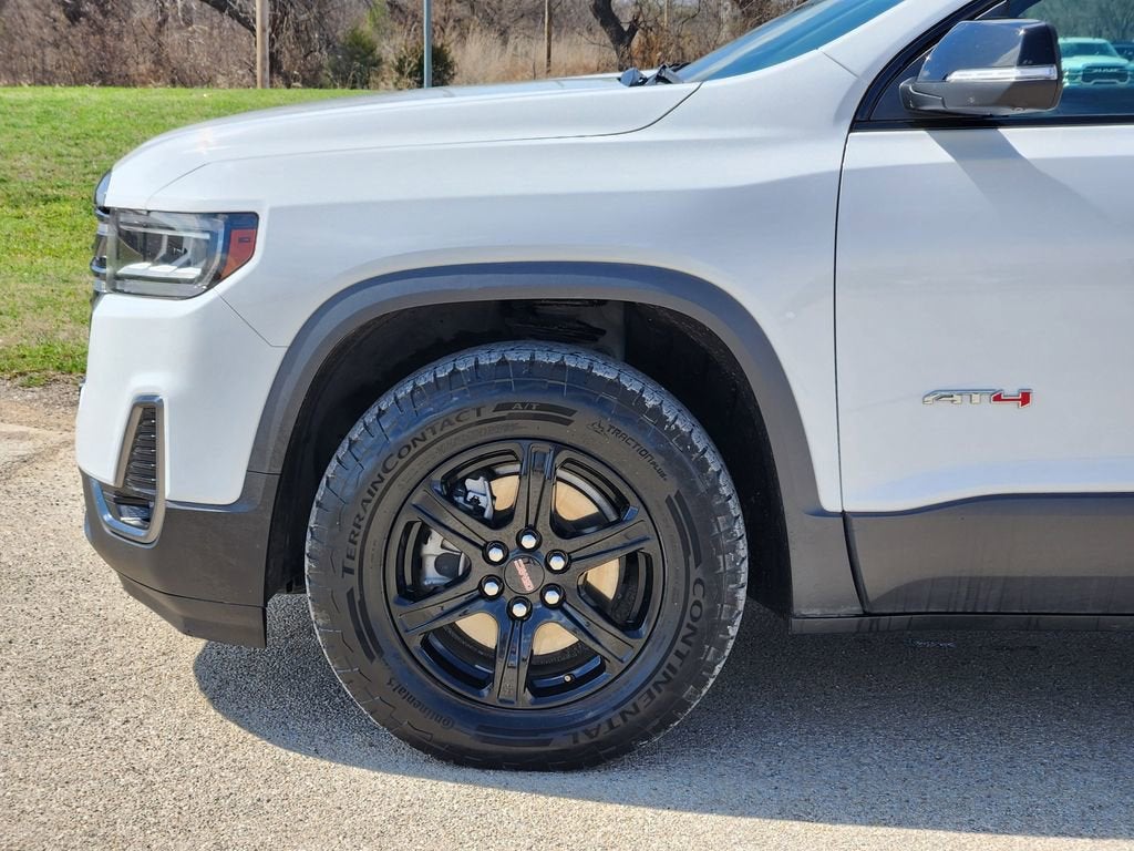 2023 GMC Acadia AT4