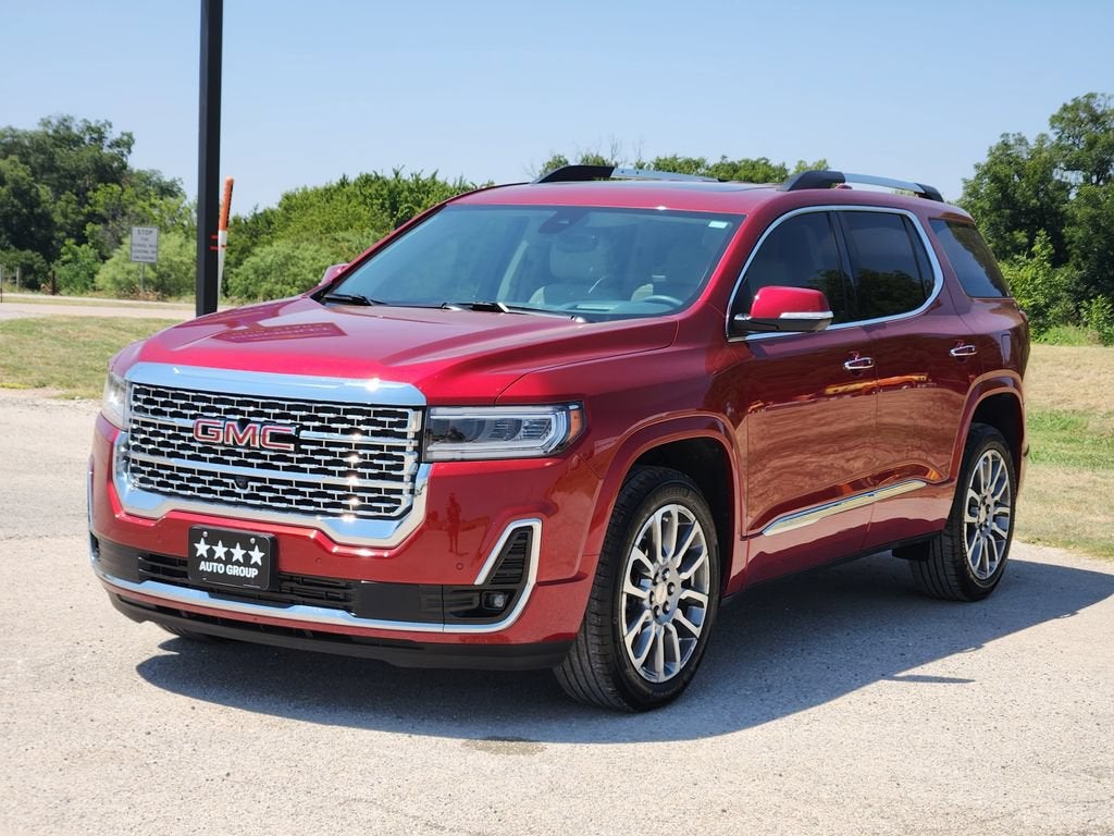 2023 GMC Acadia Denali
