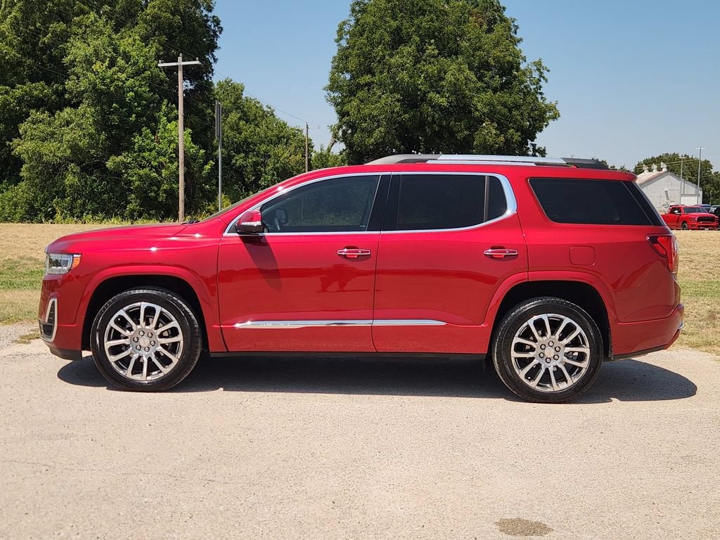 2023 GMC Acadia Denali