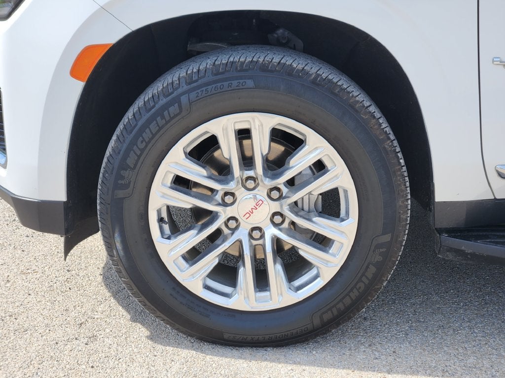 2023 GMC Yukon SLT