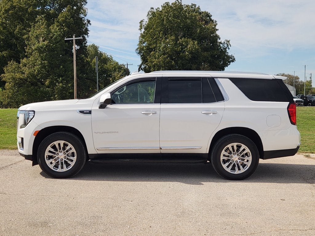 2023 GMC Yukon SLT