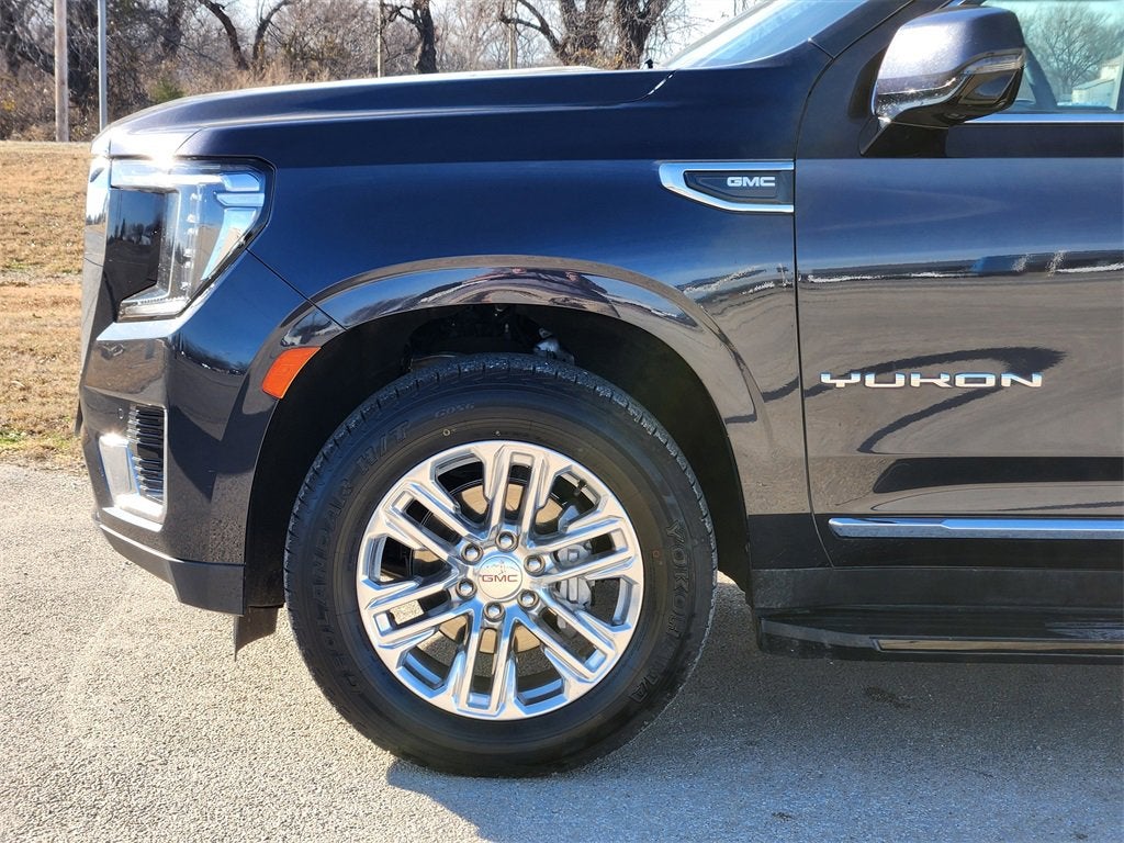 2023 GMC Yukon SLT