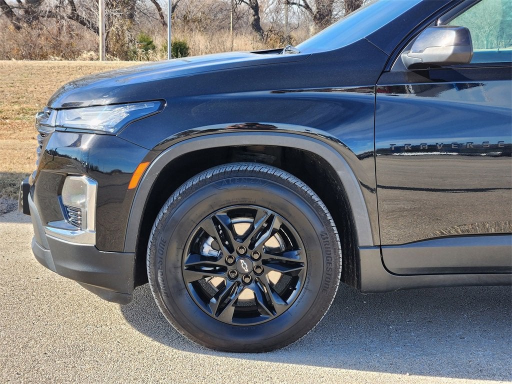 2022 Chevrolet Traverse LS