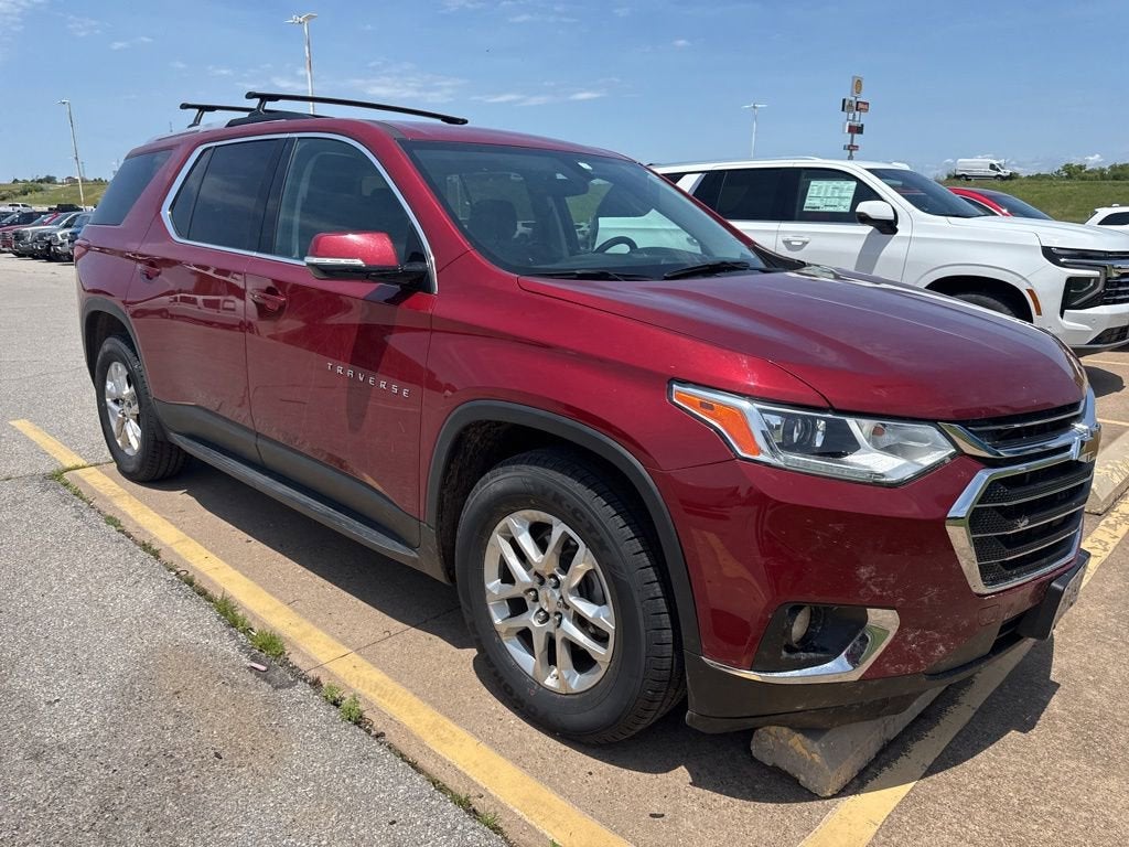 2018 Chevrolet Traverse LT Cloth