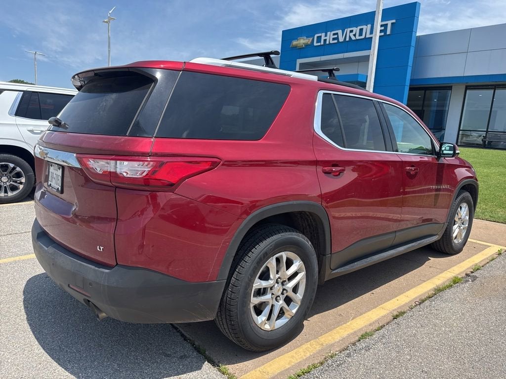 2018 Chevrolet Traverse LT Cloth