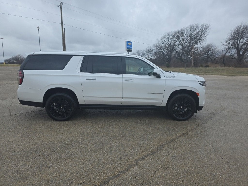 2021 Chevrolet Suburban High Country