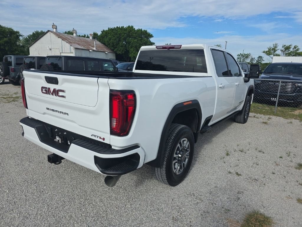 2023 GMC Sierra 2500 HD AT4