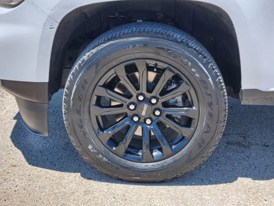 2022 GMC Canyon Elevation Standard