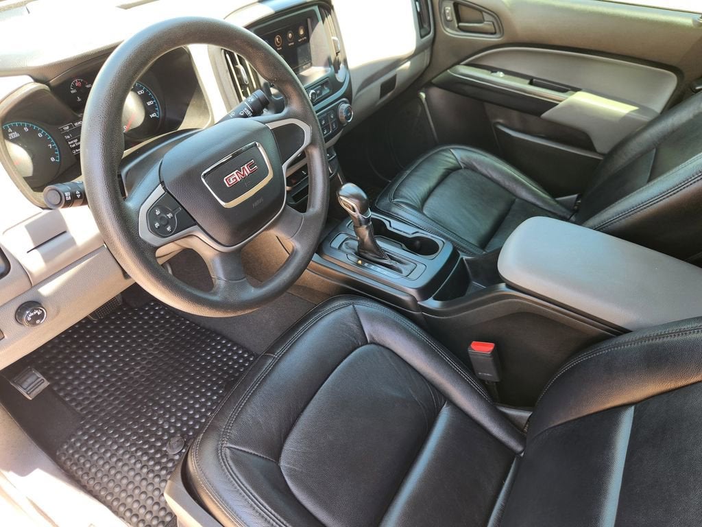 2022 GMC Canyon Elevation Standard