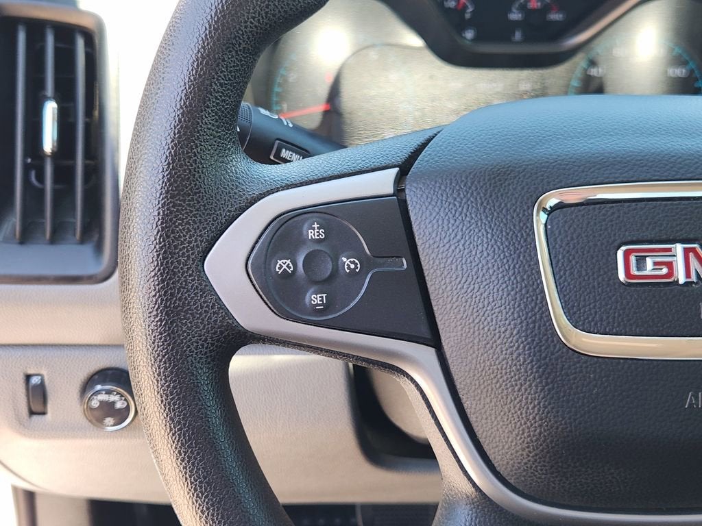 2022 GMC Canyon Elevation Standard
