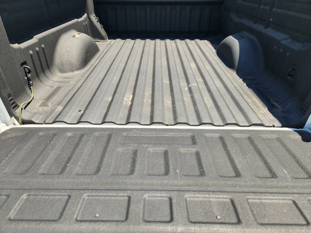 2022 GMC Canyon Elevation Standard