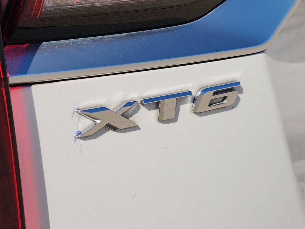 2021 Cadillac XT6 Premium Luxury