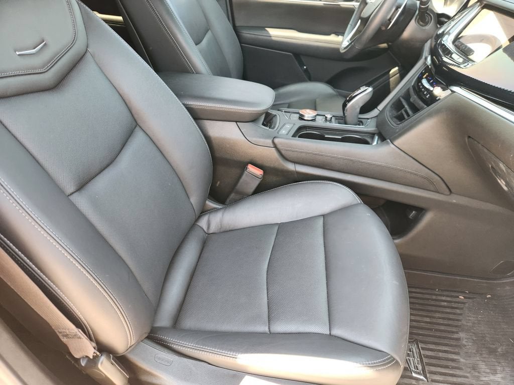 2023 Cadillac XT6 Sport