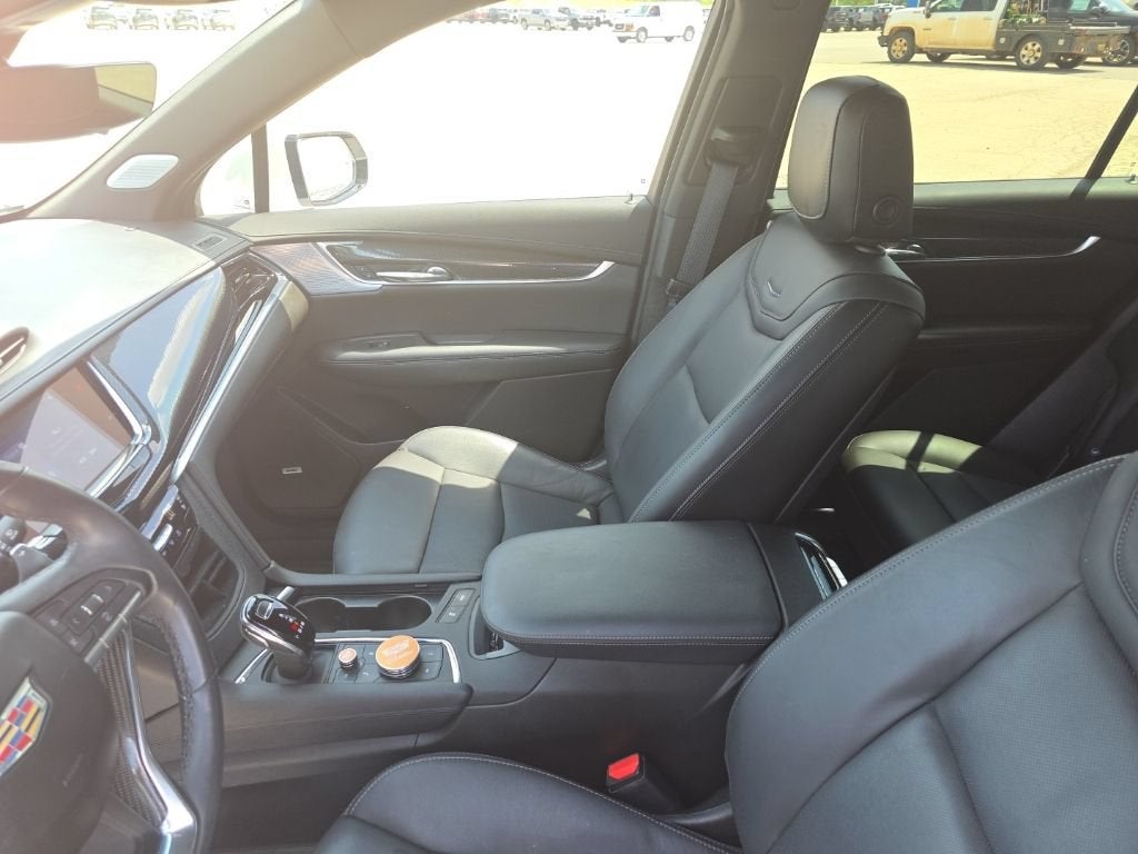 2023 Cadillac XT6 Sport