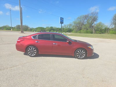 2016 Nissan Altima 2.5 SV