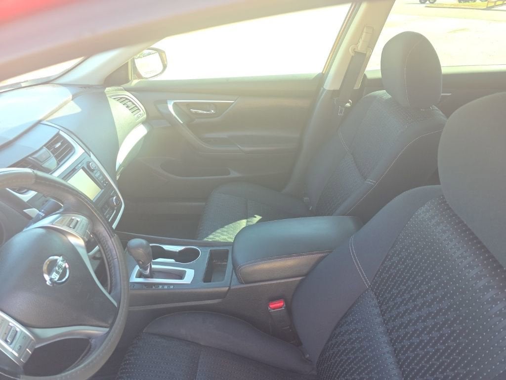 2016 Nissan Altima 2.5 SV