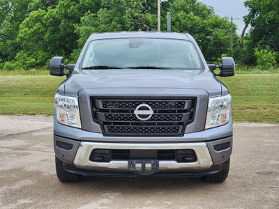 2024 Nissan Titan SV