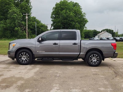 2024 Nissan Titan SV