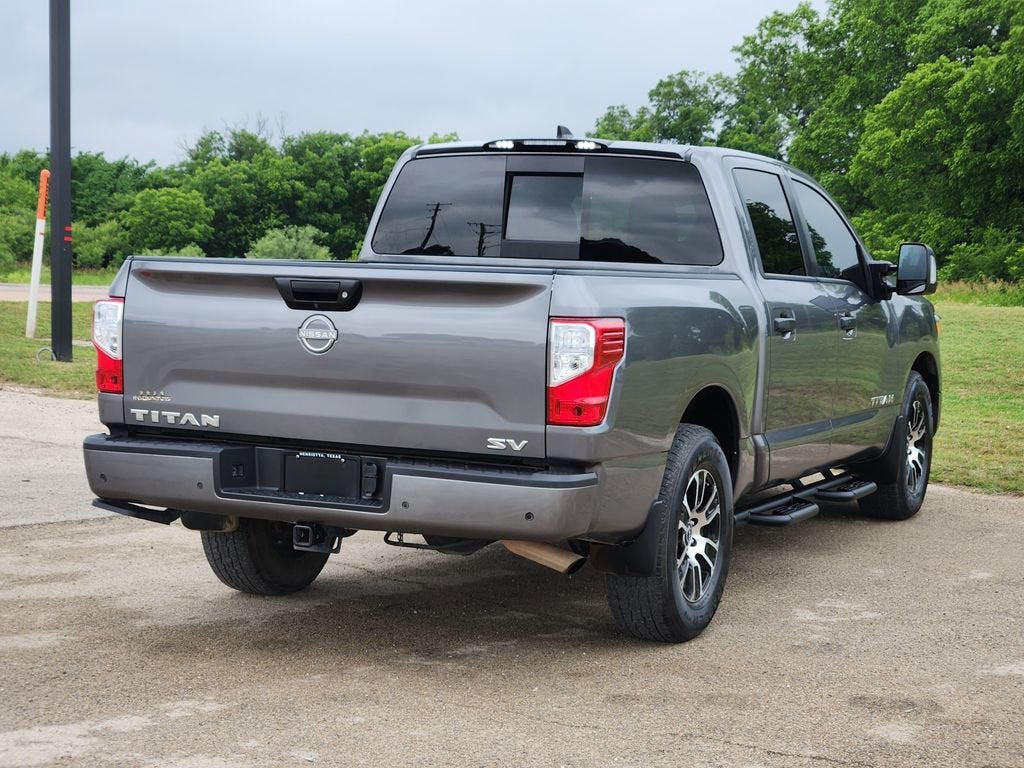 2024 Nissan Titan SV
