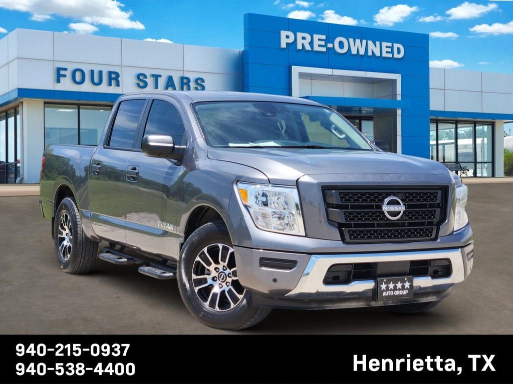 2024 Nissan Titan SV