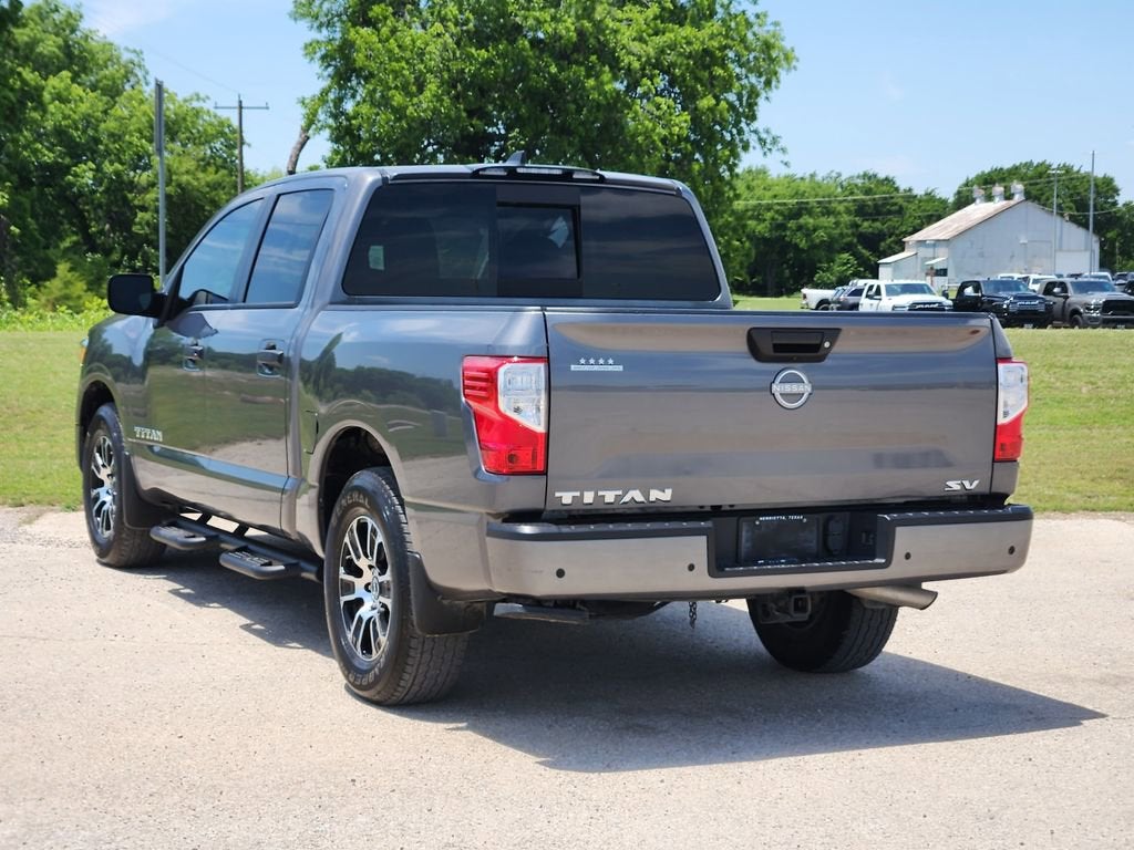 2024 Nissan Titan SV