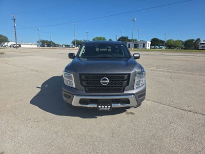 2024 Nissan Titan SV
