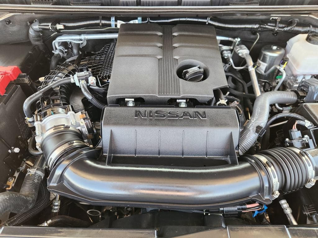 2025 Nissan Frontier SV