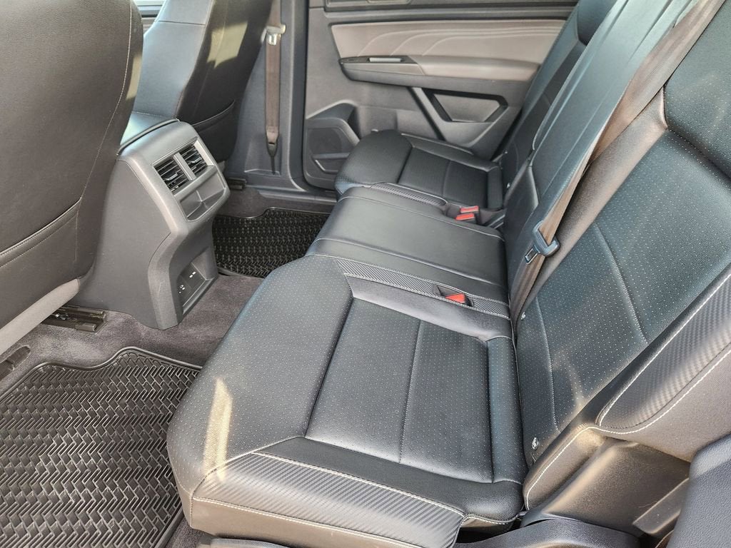 2023 Volkswagen Atlas Cross Sport 3.6L V6 SE w/Technology