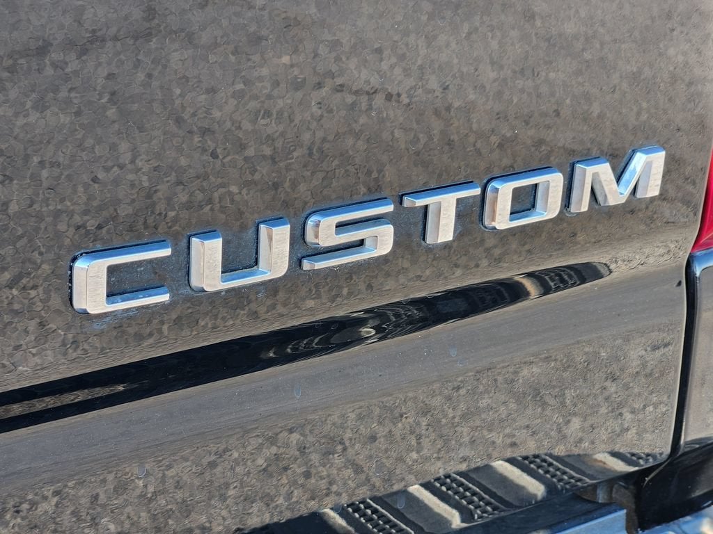 2022 Chevrolet Silverado 2500 HD Custom